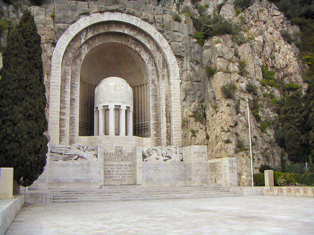 Le Monument aux Morts (Nice)